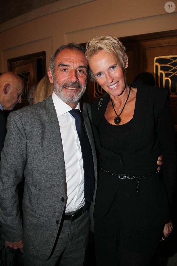 Christian Cartier, Nicky Mulder -  31ème Gala de l’Espoir donné au profit de la recherche contre le cancer au théâtre des Champs-Elysée à Paris le 14 octobre 2025. © Philippe Baldini/Bestimage