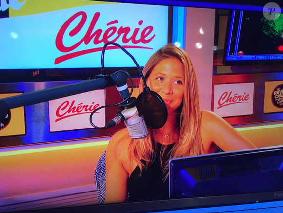 Stéphanie Loire, animatrice télé et radio, annonce sa grossesse.