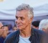 Figure incontournable du petit écran, Pierre Deny a débuté sa carrière au théâtre dans les années 1980 avant de devenir l’un des visages familiers des grandes fictions françaises. 

Pierre Deny lors de la 13ème édition du festival Les Héros de la Télé de Beausoleil, le 11 octobre 2025.
© Anne-Sophie Guebey / Bestimage
