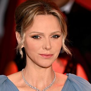 La princesse Charlene de Monaco - 76ème Bal de la Croix Rouge dans la salle des Etoiles à Monaco le 12 juillet 2025. © Bruno Bebert/Bestimage