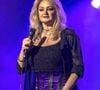 Bonnie Tyler restait toutefois très attachée à son Pays de Galles natal.

Bonnie Tyler en concert dans le cadre de la tournée "It's a Heartache Tour" à Hannovre le 25 mars 2018. Action Press / Bestimage