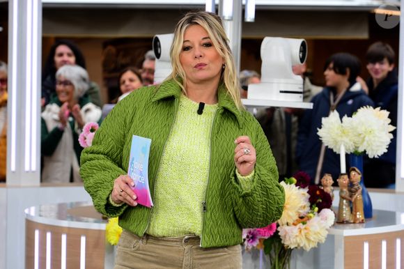 Lors d'un entretien en toute intimité accordé au magazine "Gala", elle s'est livrée comme rarement sur son rapport à son corps apaisé 

Flavie Flament tourne sa nouvelle émission "Flavie en France" (France 3), avec le retour du jeu "Le Schmilblic", à Vienne (Isère), le 24 octobre 2025. La diffusion est prévue du 17 au 21 novembre 2025.
© Romain Doucelin / Bestimage