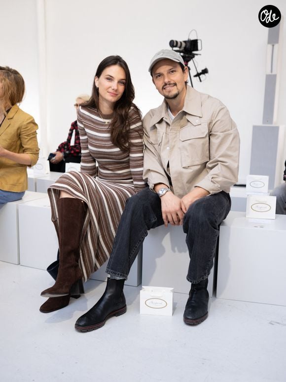 Juan Arbelaez et sa compagne Cassandre Verdier - Frontrow du défilé Printemps-Été 2027, Happy Days, de Bonpoint lors de la Fashion Week de Paris (PFW) le 3 octobre 2026.