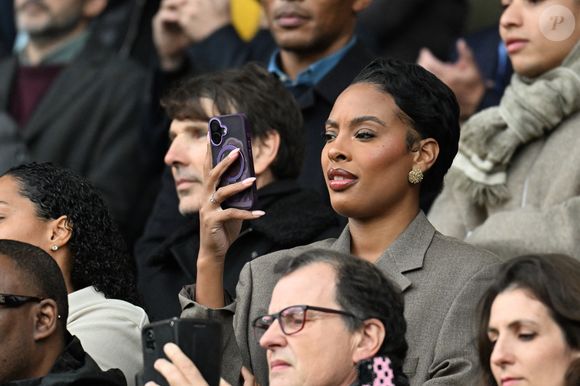 Angélique Angarni-Filopon en tribunes lors du match de football Ligue 1 Uber Eats opposant le Paris Saint-Germain (PSG) à l'OGC Nice (1-0) au Parc des Princes à Paris, France, le 1er novembre 2025. © Lionel Urman/Bestimage