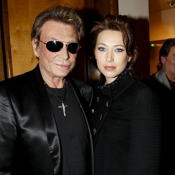 Exclusif - Laura Smet et Johnny Hallyday - Vente aux enchères des poupées "Frimousses des créateurs" à l'hôtel des ventes Drouot Montaigne au profit de l'Unicef, à Paris, le 13 décembre 2011.

©BestImage