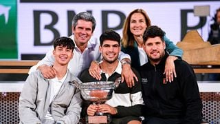 Après avoir célébré sa victoire à Roland-Garros avec sa famille, Carlos Alcaraz a choisi un endroit très chic à Paris pour faire la fête