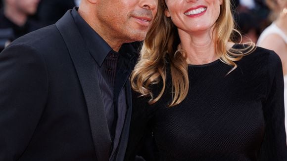 Eric Judor au Festival de Cannes 2025, rare apparition avec la mère de ses jumeaux qu'il a eus à 50 ans