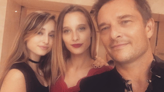 Ses filles Emma et Ilona Smet toutes les deux mamans, David Hallyday est un grand-père heureux à 59 ans ! "Chez nous, on a décidé..."