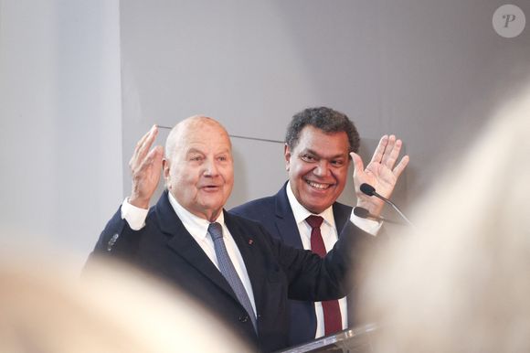 Marc Ladreit de Lacharrière, Emmanuel Kasarhérou (président du musée du Quai Branly) - Marc Ladreit de Lacharrière est nommé mécène d'honneur du 20ème anniversaire du musée du quai Branly à Paris le 13 avril 2026. © Jack Tribeca / Bestimage