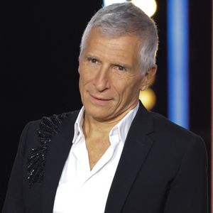 Nagui gagne bien sa vie depuis plusieurs années 

Nagui - Les célébrités se mobilisent pour la 38ème édition du Téléthon dans les studios de France 2 à Paris © Coadic Guirec / Bestimage