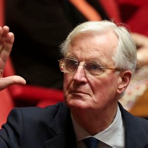 Michel Barnier lors de la séance de questions au gouvernement à l'Assemblée nationale à Paris, France, le 25 novembre 2025. © Michtof/PsnewZ/Bestimage