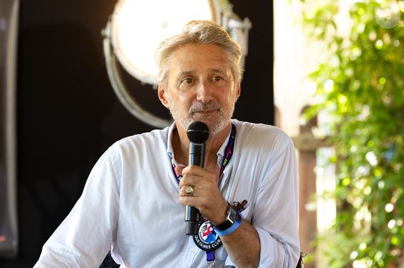 Antoine de Caunes lors de la conférence de presse du festival Solidays à Paris le 29 juin 2025.

Jeremy Melloul / Bestimage
