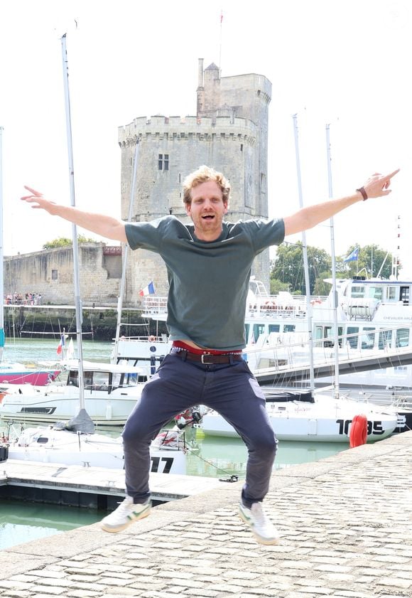 Constantin Balsan pour le photocall de "Un si grand soleil" sur le port lors du 25eme anniversaire du Festival de la fiction de la Rochelle le 16 Septembre 2023
© Denis Guignebourg / Bestimage