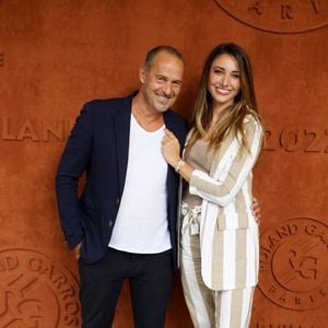 Roger Erhart et sa compagne Delphine Wespiser, Miss France 2012 au village (jour 10) lors des Internationaux de France de Tennis de Roland Garros 2022 à Paris, France, le 31 mai 2022. © Dominique Jacovides/Bestimage