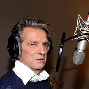 Exclusif - Yvan Le Bolloc'h - Enregistrement de la chanson "Un coin pour vivre" pour venir en aide à l’association "Les hôtels du coeur" au profit des sdf et des mal logés à Paris le 15 février 2019. © Cédric Perrin/Bestimage