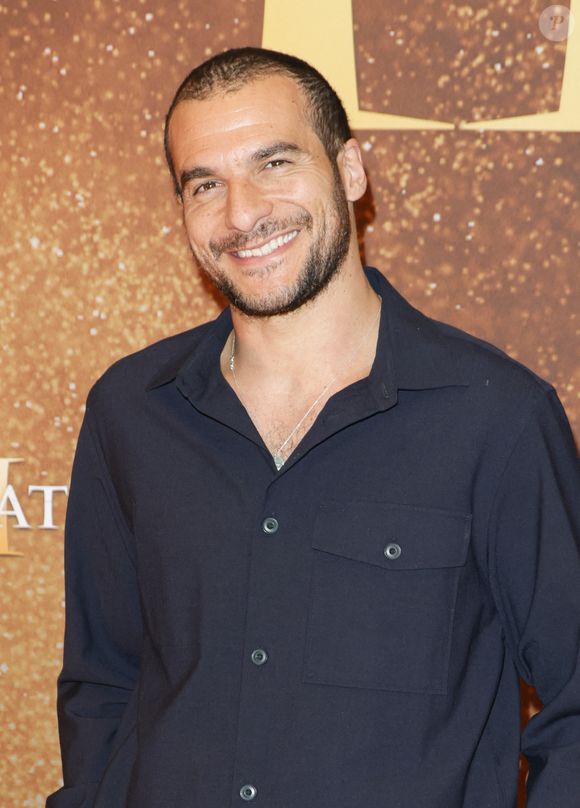 Le chanteur Amir Haddad à l'avant-première du film "Gladiator 2" au cinéma Pathé Palace à Paris, le 10 novembre 2024. © Coadic Guirec / Bestimage