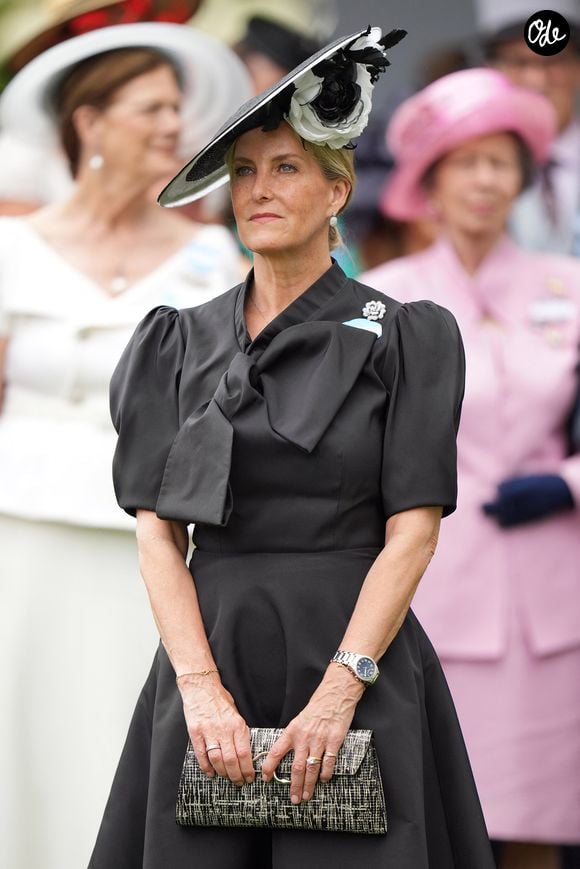 Sophie, duchesse d'Édimbourg (Sophie Rhys-Jones, duchesse d'Édimbourg), assiste à la deuxième journée du Royal Ascot, à l'hippodrome d'Ascot, à Ascot, dans le Berkshire, au Royaume-Uni, le 17 juin 2026.
Julien Burton / Bestimage