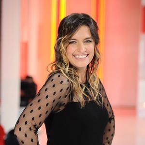 Exclusif - Laetitia Milot - Enregistrement de l'émission "Vivement Dimanche" au studio Gabriel à Paris, diffusée le 2 décembre sur France 2. Le 21 novembre 2018 © Guillaume Gaffiot / Bestimage
