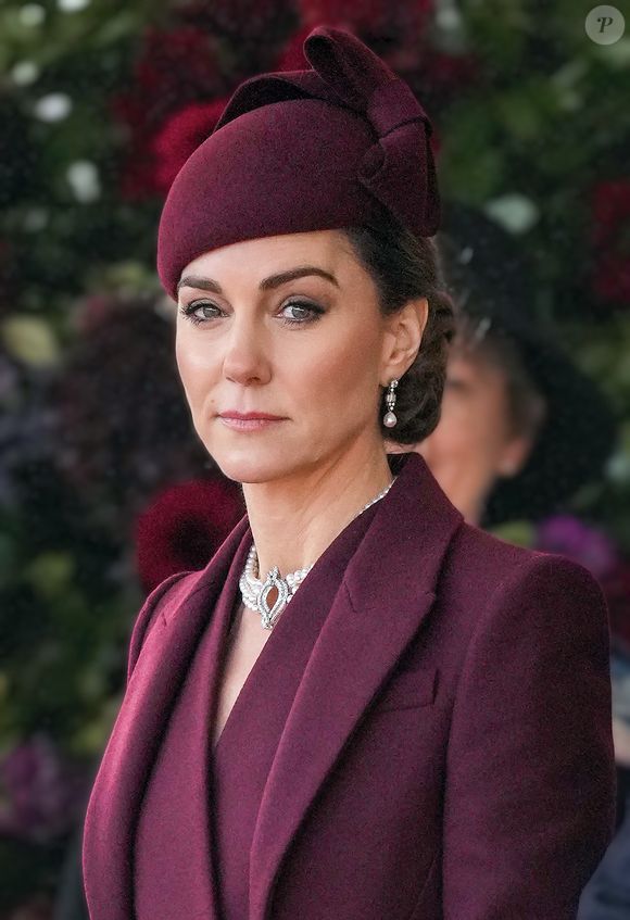 Catherine (Kate) Middleton, princesse de Galles Catherine (Kate) Middleton, princesse de Galles - Cérémonie de bienvenue pour la visite d'État de l'émir du Qatar Tamim ben Hamad Al-Thani à Londres, le 3 décembre 2024. Julien Burton / Bestimage