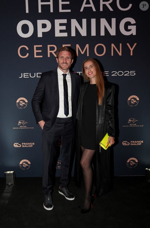 Damien Perquis, Vanessa Le Moigne lors de la cérémonie d'ouverture du Qatar Prix de l'Arc de Triomphe au Pré Catelan le 2 octobre 2025.

© Anne-Sophie Guebey / Bestimage