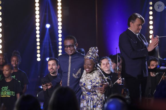 Exclusif - Youssou N’Dour, Angélique Kidjo lors de l'enregistrement de l'émission "Le Grand Echiquier, Spéciale Afrique", présentée par C.Chazal et A.Manoukian et diffusée le 28 août 2025 sur France 2, à Paris, France, le 14 septembre 2024. © Jack Tribeca/Bestimage