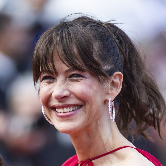 Sophie Marceau a récemment fêté ses 58 ans. Oui, nous aussi on a bien du mal à le croire. Et pourtant. 

Sophie Marceau - Montée des marches du film « L’Innocent » lors du 75ème Festival International du Film de Cannes. 
© Cyril Moreau / Bestimage