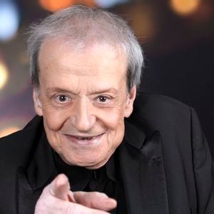 Portrait de Guy Carlier à Paris, le 19 avril 2024.
© Cédric Perrin/Bestimage