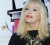 Sur les réseaux sociaux, les deux chansons sont désormais largement comparées. Amanda Lear n'a pas tardé à réagir. 

Archives - Amanda Lear JLPPA / Bestimage