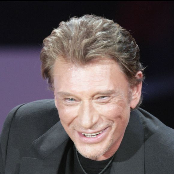 Tout a commencé avec Lickshot en 2012, puis Rush Management en 2017, alors que Johnny Hallyday avait lancé Bornrocker aux États-Unis. 

Johnny Hallyday - émission "La fête de la chanson française" sur France 2 diffusion le 15 janvier 2005 présentée par Daniela Lumbroso

Daniel Angeli / Bestimage