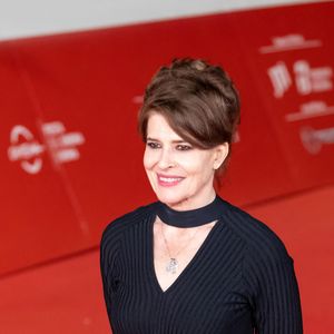 Un lien inébranlable s'est par la suite construit entre le papa de Fanny Ardant et le souverain.

Fanny Ardant - Tapis rouge du film 'La Belle Epoque' à l'occasion de la 14ème édition du Festival du Film de Rome, le 20 octobre 2019. © Gennaro Leonardi / Zuma Press / Bestimage