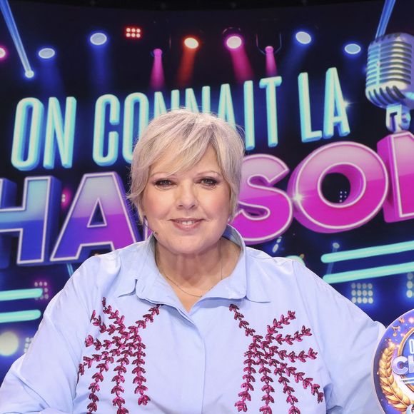 Exclusif - Laurence Boccolini, lors de l'enregistrement de l'émission On Connait La Chanson Années 90, présentée par L.Boccolini et diffusée le 19 mai 2026 sur W9, à Paris, France, le 8 avril 2026. © Jack Tribeca/Bestimage