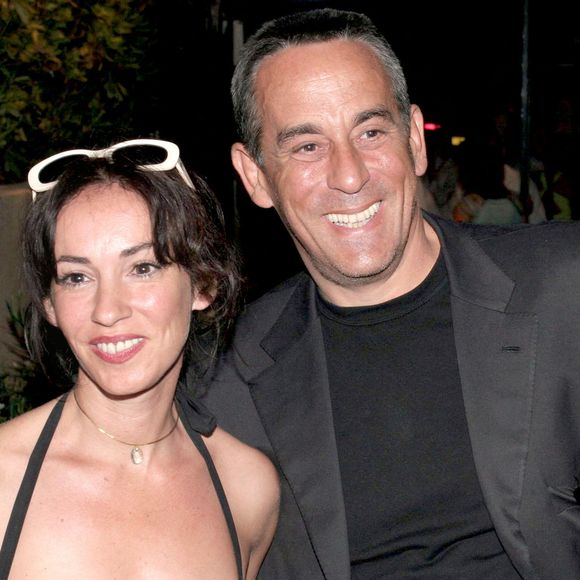 Née en 1989, Manon est le fruit des amours d'Ardisson avec Béatrice, son ex-femme.

Le présentateur et producteur de télévision français Thierry Ardisson et sa femme Béatrice assistent au concert d'Arielle Dombasle lors de la 21ème édition du Festival de Ramatuelle, le festival annuel de théâtre qui se tient à Ramatuelle, près de Saint-Tropez, dans le sud de la France, le 4 août 2005. Photo par Benoit Pinguet/ABACAPRESS.COM.