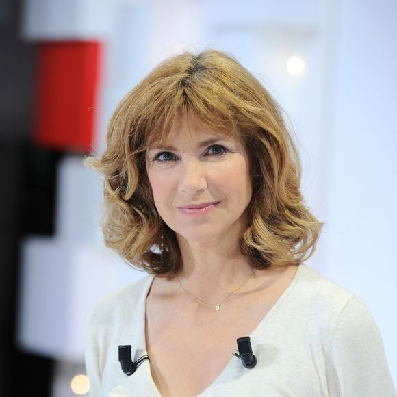 Exclusif - Florence Pernel - Enregistrement de l'émission "Vivement Dimanche prochain" présentée par M.Drucker et diffusée le 13 octobre 2019 sur France 2. Le 2 octobre 2019
© Guillaume Gaffiot / Bestimage