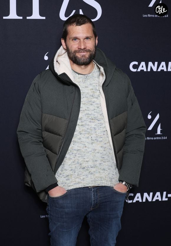 Alexis Michalik - Première de la série de Canal Plus "Iris" au cinéma Pathé Palace à Paris le 21 novembre 2024. 
© Denis Guignebourg/Bestimage