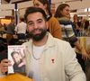Il a dévoilé une adorable vidéo avec sa fille de 4 ans sur les réseaux sociaux.

Kendji Girac à la Hall Georges Brassens de Brive-la-Gaillarde pour la 43 ème Foire du Livre de Brive, le 8 novembre 2025. © Jean-Marc Lhomer/Bestimage