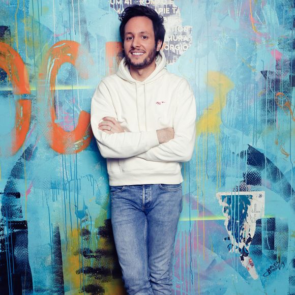 Exclusif - Vianney (Vianney Bureau) - Backstage - Enregistrement de l'émission "La fête de la Chanson française" au Dôme à Paris, présentée par L.Thilleman et A.Manoukian, et diffusée le 22 décembre 2023 sur France 3
© C.Clovis-P.Perusseau / Bestimage