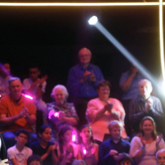 En juin dernier, Cyril Féraud annonçait son retrait de 4 programmes : La carte aux trésors, Le grand concours des régions, Le festival international du cirque de Monte-Carlo et Le Quiz des champions.

Exclusif - Cyril Féraud à l'enregistrement de l'émission "Le Quiz des Champions" aux Studios 130 à Saint-Denis, le 5 juin 2024.

Photo : Christophe Clovis / Bestimage