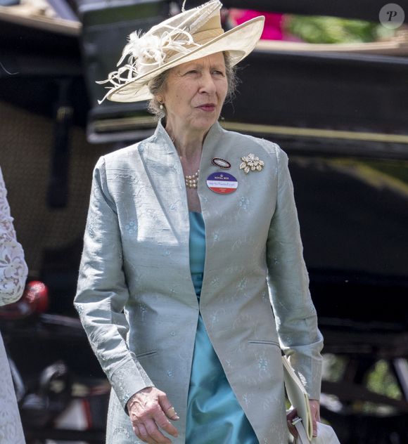 La princesse Anne - Les royautés assistent à la course hippique Royal Ascot, le 17 juin 2025.  © Goff Inf / Bestimage