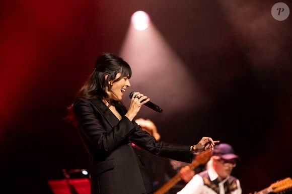 Nolwenn Leroy au concert du gala des 20 ans de la fondation Recherche Alzheimer "2 générations chantent pour la 3ème" à l'Olympia à Paris le 18 mars 2024.

© Cyril Moreau / Bestimage