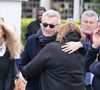 La comédienne est décédée le 20 mars 2026 à 67 ans, après un combat discret contre le cancer.

Arielle Dombasle, Laurent Ruquier, Michèle Bernier, Stéphane Bachot , Roland Perez - Sorties des obsèques d'Isabelle Mergault à la Coupole du Père-Lachaise à Paris le 30 mars 2026. © Cyril Moreau - Dominique Jacovides / Bestimage