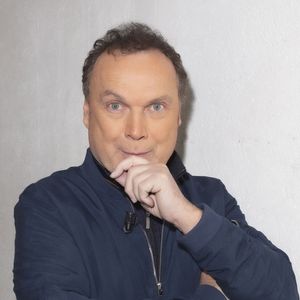 Julien Lepers - Enregistrement de l'émission "Waf Waf Wouf Wouf, spéciale chiens", diffusée en direct sur C8 le 18 novembre
© Jack Tribeca / Bestimage