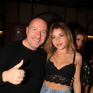 Pascal Soetens et Lola Marois à la soirée d'anniversaire de Christie Blanc au club Mamamia à Paris le 30 novembre 2022.
Photo par Philippe Baldini / Bestimage