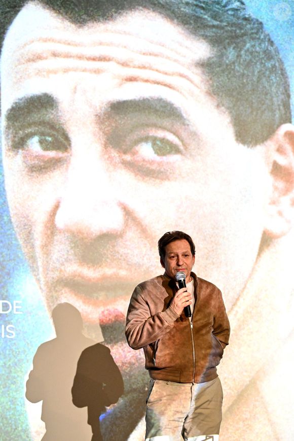 Exclusif - Mischa Aznavour, le fils du chanteur Charles Aznavour, était à Cannes au cinéma l'Olympia, le 17 janvier 2025, pour présenter le film de son père, Le Regard de Charles. © Bruno Bebert/Bestimage