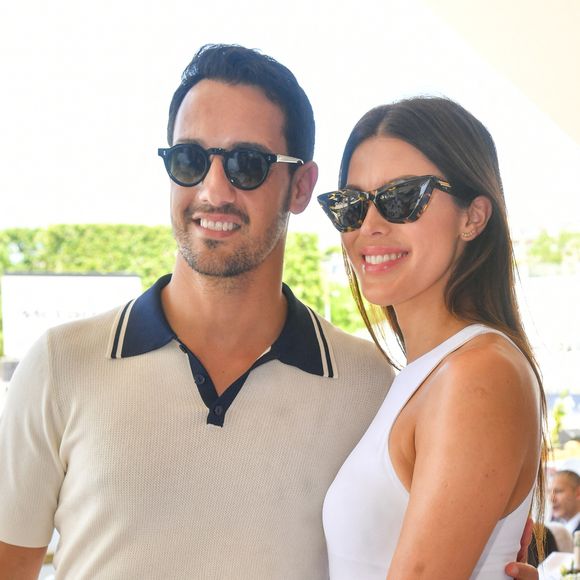 En effet, le chaf d'entreprise a donné sa version quant à sa séparation avec Miss France 2016.
Diego El Glaoui et Iris Mittenaere dans l'Espace VIP lors de la 9ème édition du "Longines Paris Eiffel Jumping" au Champ de Mars à Paris, France, le 24 juin 2024. © Perusseau-Veeren/Bestimage
