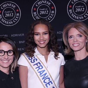 Alexia Laroche-Joubert, Indira Ampiot (Miss France 2023) et Sylvie Tellier lors du déjeuner du Chinese Business Club à l'occasion de la Journée Internationale des Droits des Femmes à l'InterContinental Opéra à Paris le 7 mars 2023.
© Rachid Bellak/Bestimage