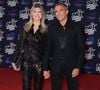 Dans les pages de "Paris Match", l'animateur s'était néanmoins confié sur sa rencontre avec sa compagne et sur la place essentielle qu'elle occupe dans son existence. 

Nikos Aliagas et sa femme Tina au photocall de la 27ème édition des NRJ Music Awards au palais des Festivals de Cannes, France, le 31 octobre 2025. © Dominique Jacovides/Bestimage