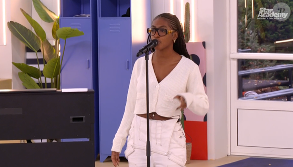Elle a eu ce privilège après avoir remporté son évaluation 
Evaluation d'Ebony dans la "Star Academy 2024", le 17 décembre, sur TF1+
