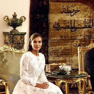 Pour cette occasion spéciale, la reine a sorti ses plus belles tenues vestimentaires.

Le roi Felipe VI d'Espagne et la reine Letizia sont en visite en Egypte le 17 septembre 2025. © Casa SM El Rey / Agence via Bestimage