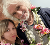 “Ici, le temps ralentit… On oublie les horaires, on vit pieds nus, et on profite juste d'être ensemble”, écrit Laetitia en légende

Laetitia et Louis Bertignac en vacances en famille sous le soleil de Tahiti en avril 2026