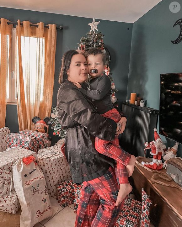 Manon de "The Voice" célibataire, premier Noël avec ses deux enfants, sans Hugo